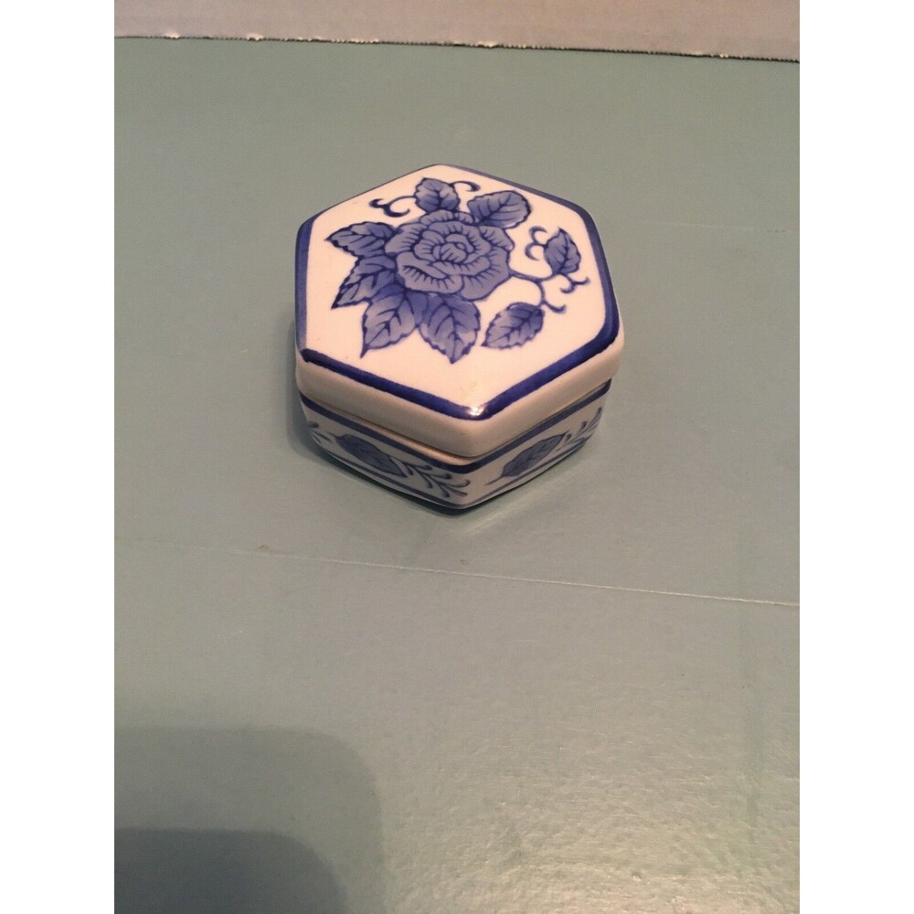 Vintage Chinese Blue White Porcelain Flower Trinket Box Annie's Treasures